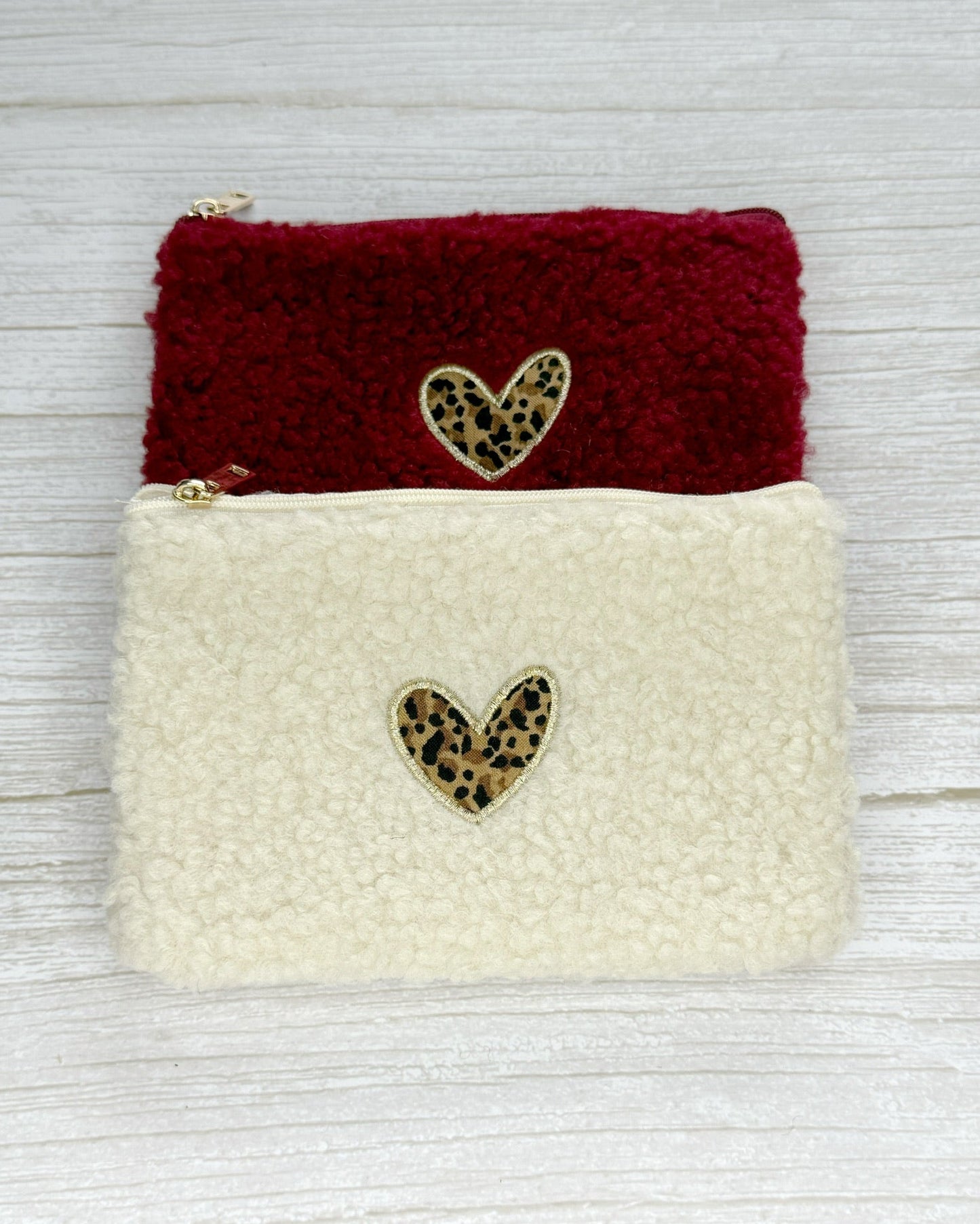Pochette coeur léo écru