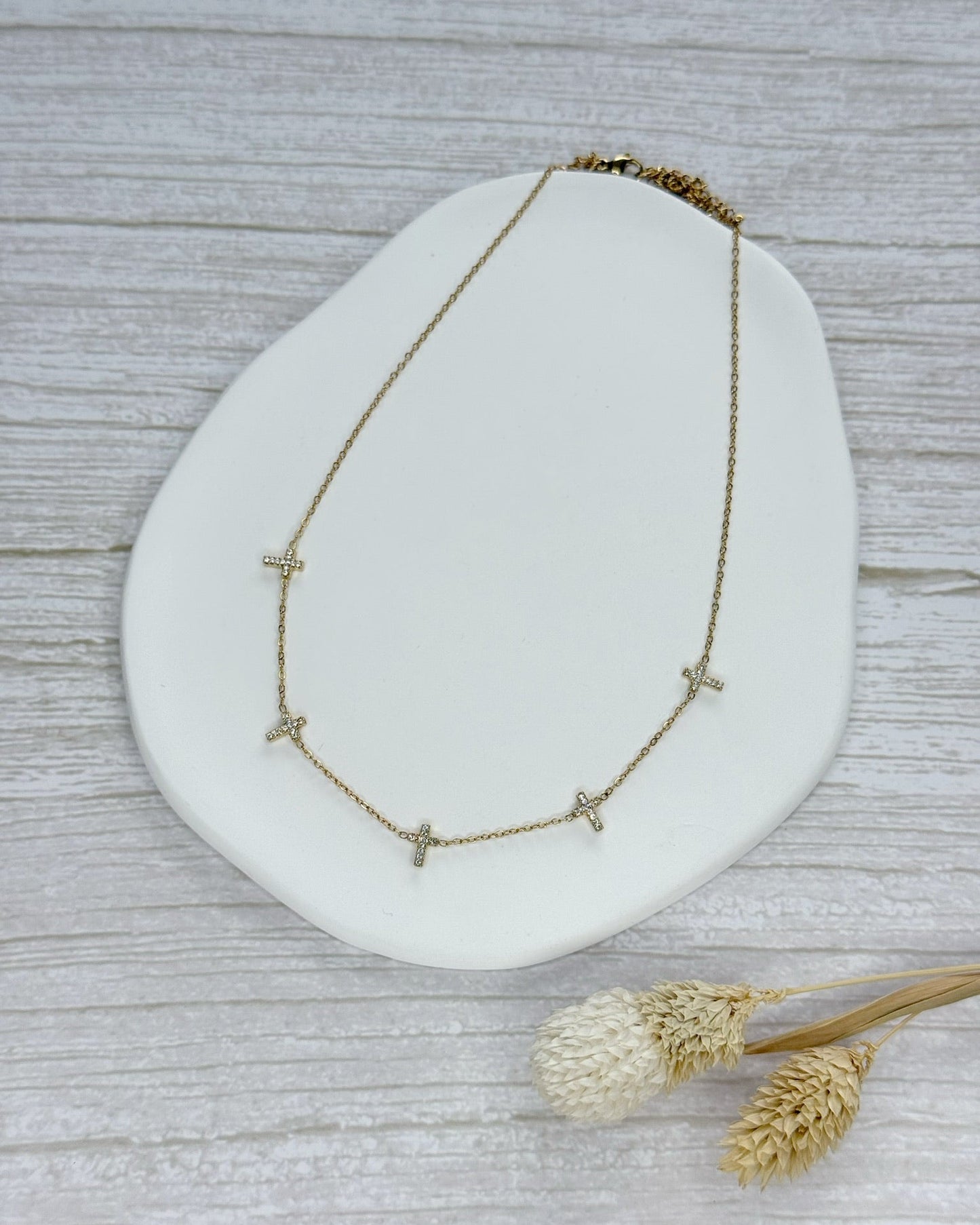 Collier JUDE