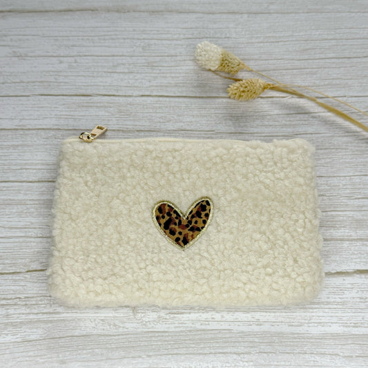 Pochette coeur léo écru